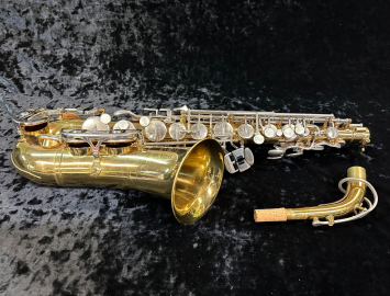 Photo Selmer Bundy II Student Model Alto Sax in Gold Lacquer, Serial #859418